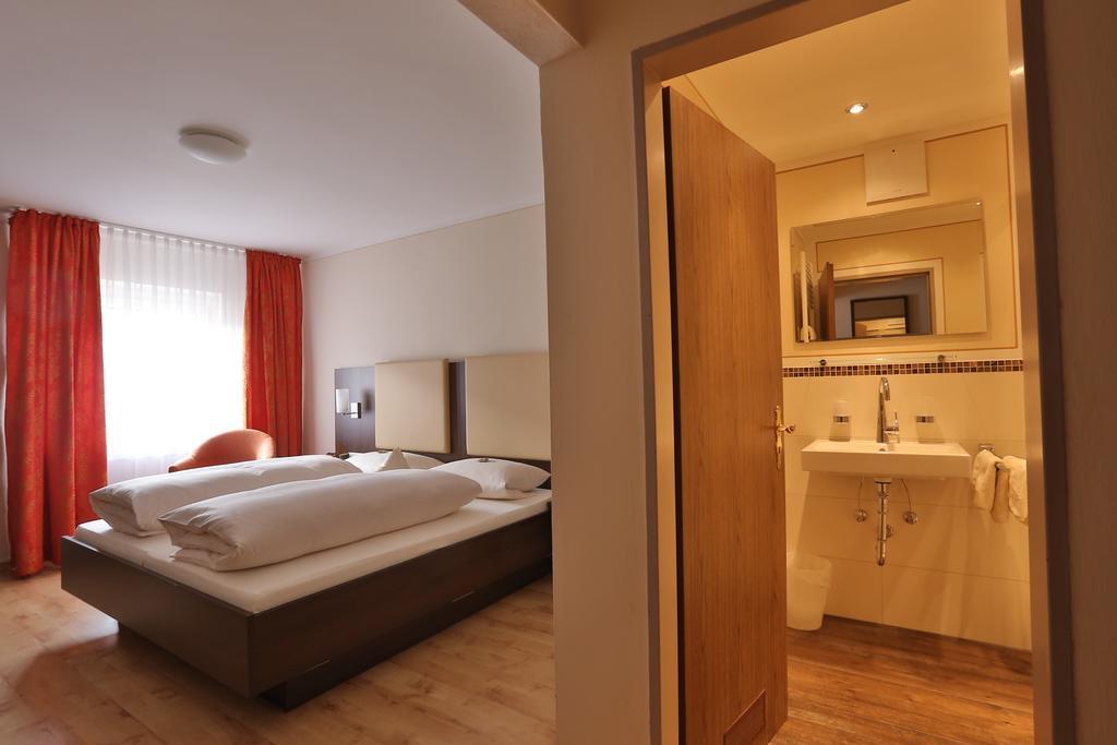 Hotel Bockmaier Oberpframmern Zewnętrze zdjęcie