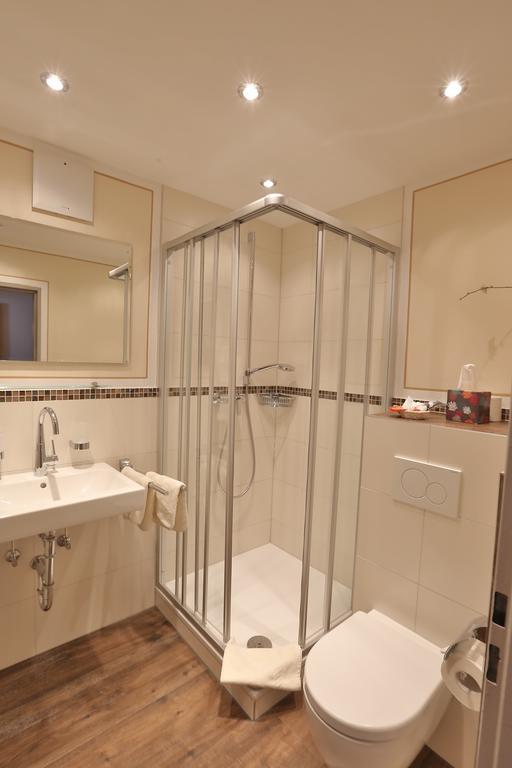 Hotel Bockmaier Oberpframmern Zewnętrze zdjęcie