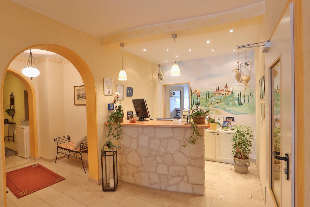 Hotel Bockmaier Oberpframmern Zewnętrze zdjęcie