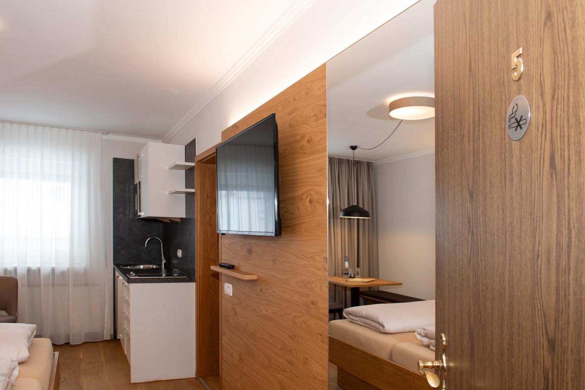 Hotel Bockmaier Oberpframmern Zewnętrze zdjęcie