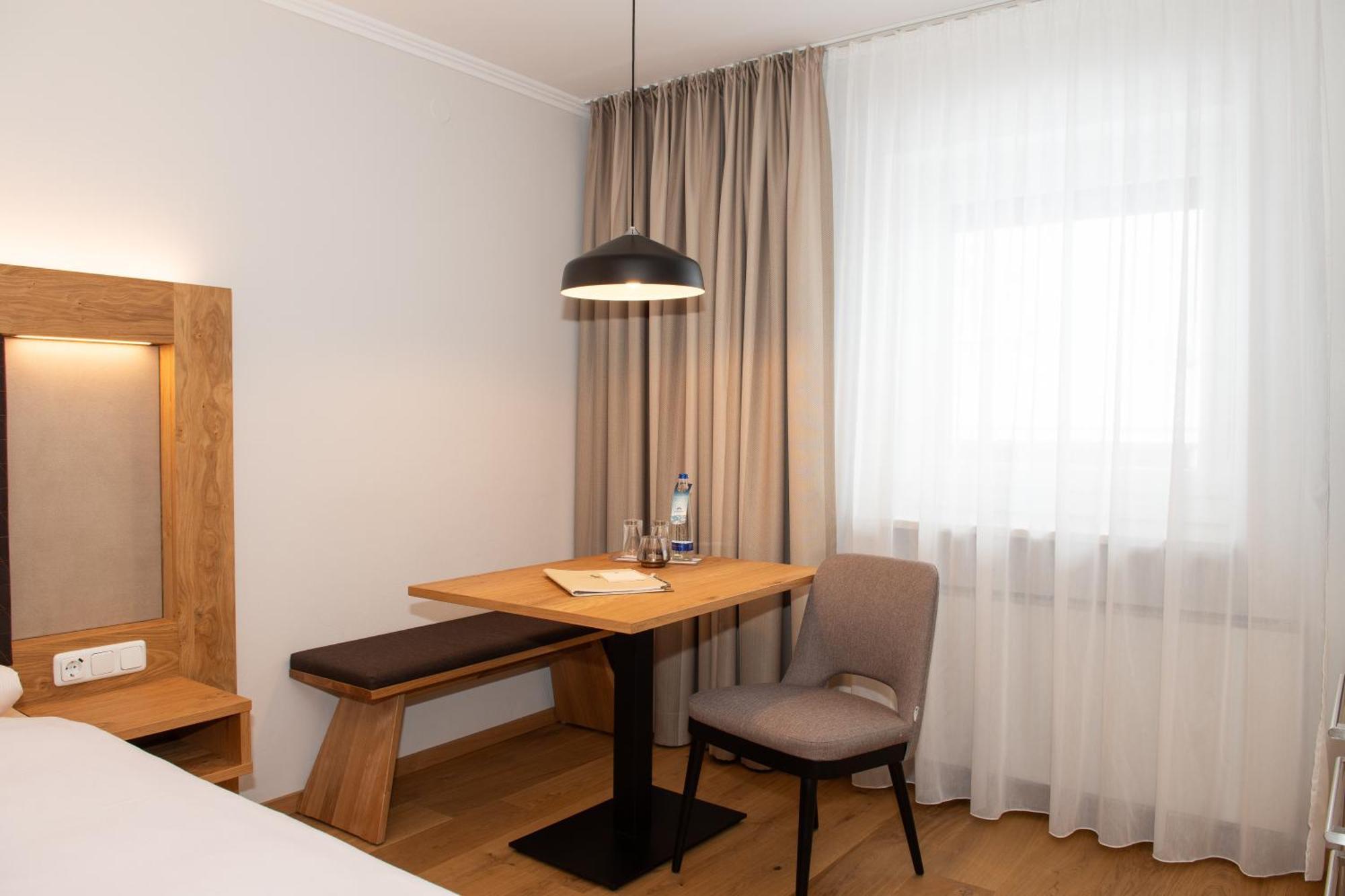 Hotel Bockmaier Oberpframmern Zewnętrze zdjęcie